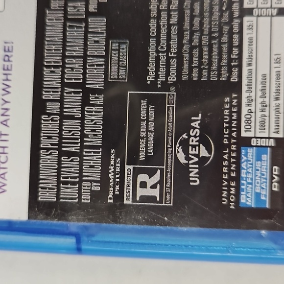 The Girl on the Train Blue-Ray + DVD + Digital HD - Picture 3 of 6